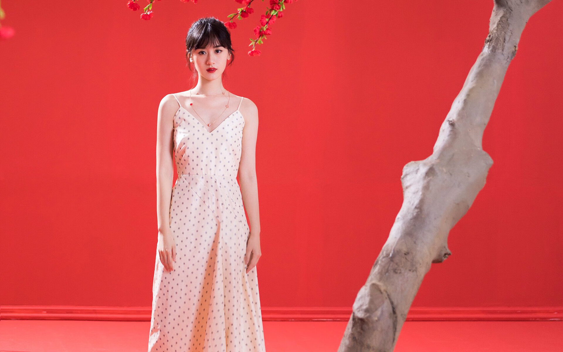 阿贾克斯客场击败热尔维特领跑荷甲积分榜,阿贾克斯荷兰中场