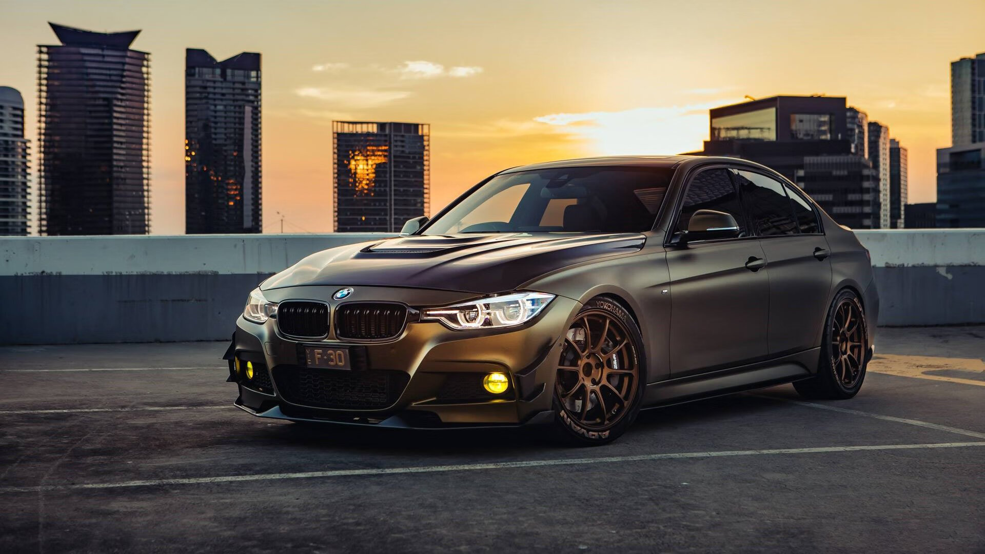 开云网页版-简：凭借敏捷的边路移动，为全黑队带来无数进攻机会